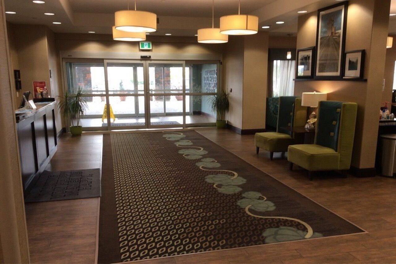Hampton Inn Saskatoon South Esterno foto