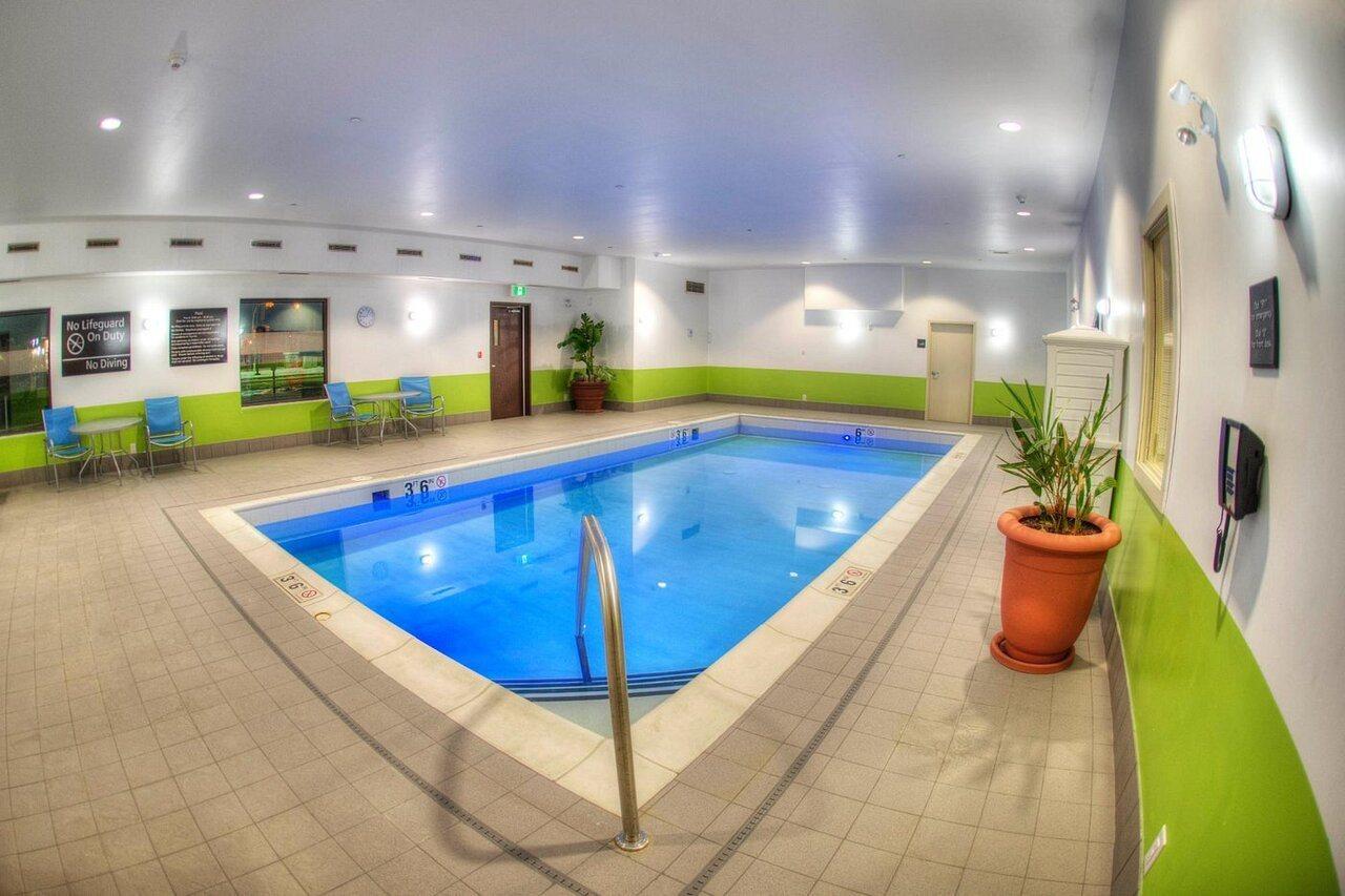 Hampton Inn Saskatoon South Esterno foto