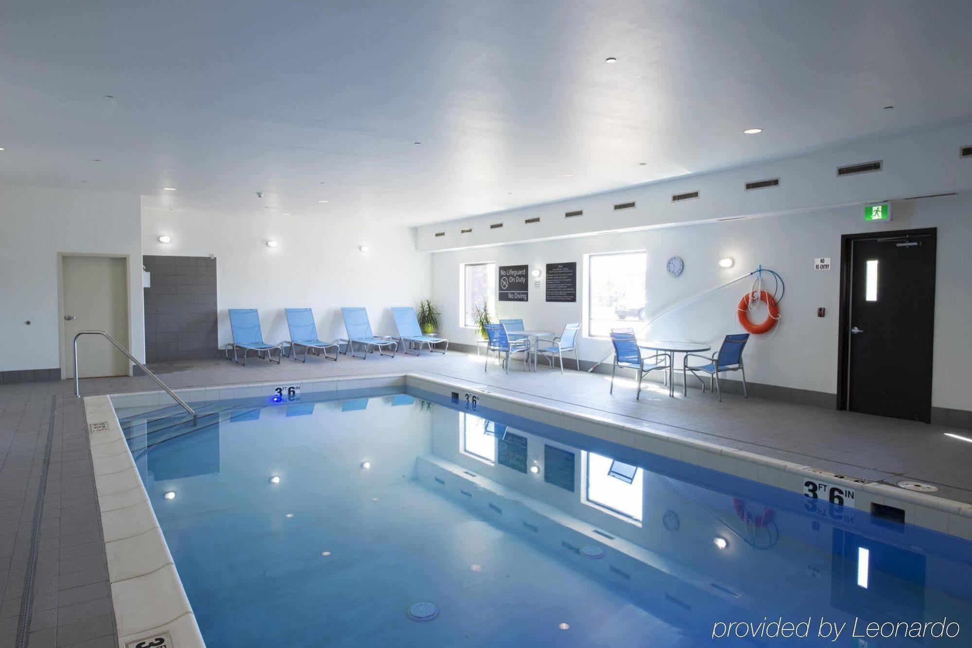 Hampton Inn Saskatoon South Esterno foto